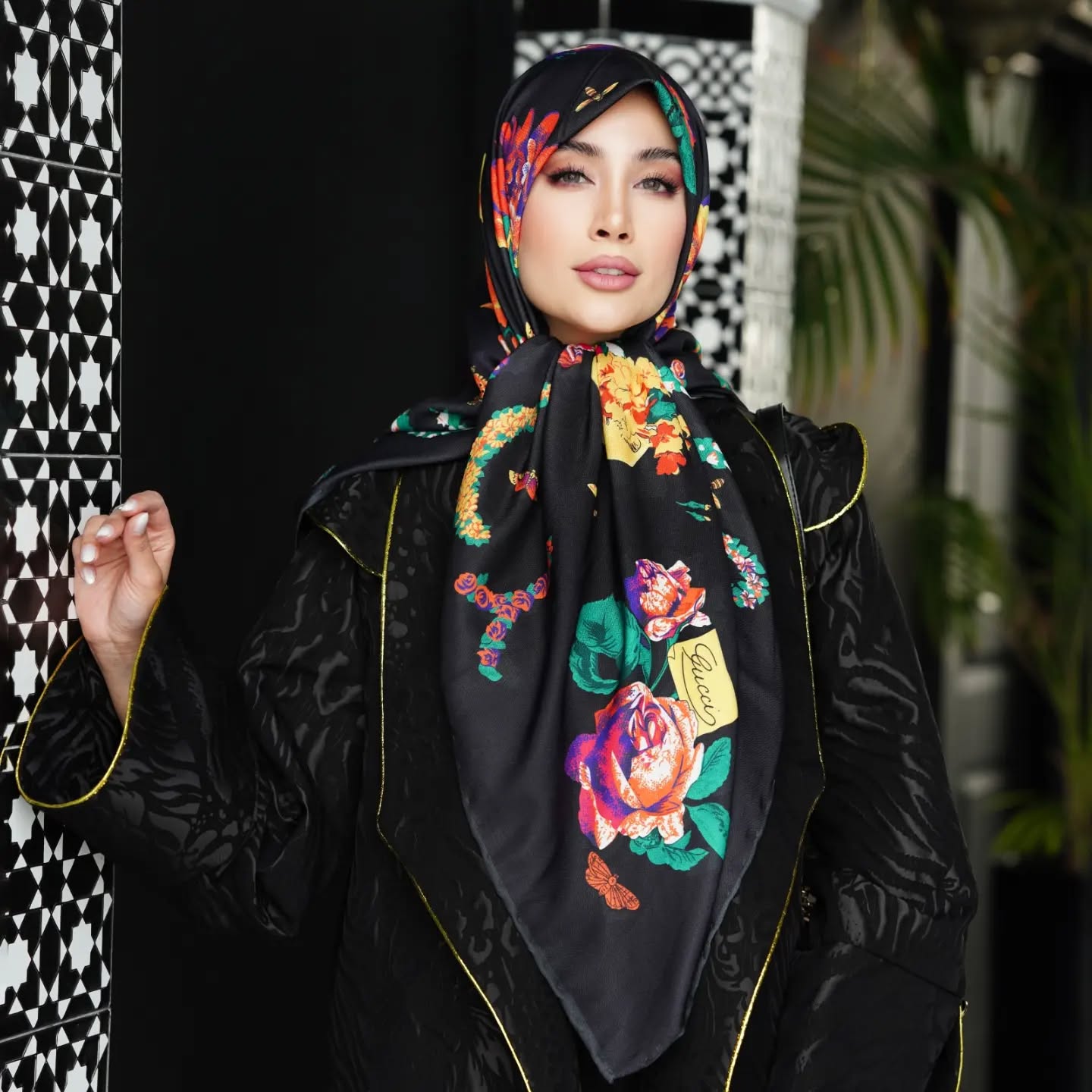 روسری ابریشم گوچی گلدار