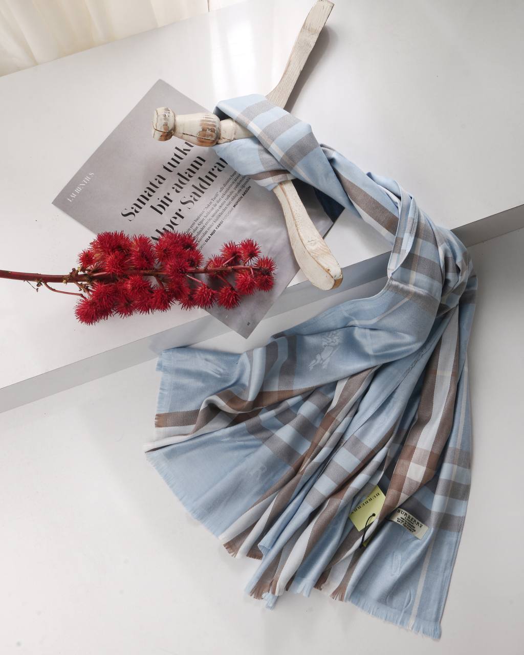 شال موهر Burberry