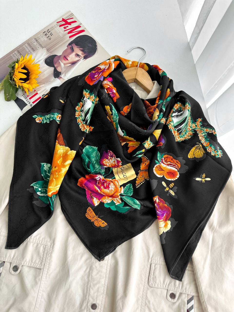 روسری ابریشم گوچی گلدار
