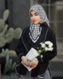 روسری ابریشم کجراه مایکل کورس