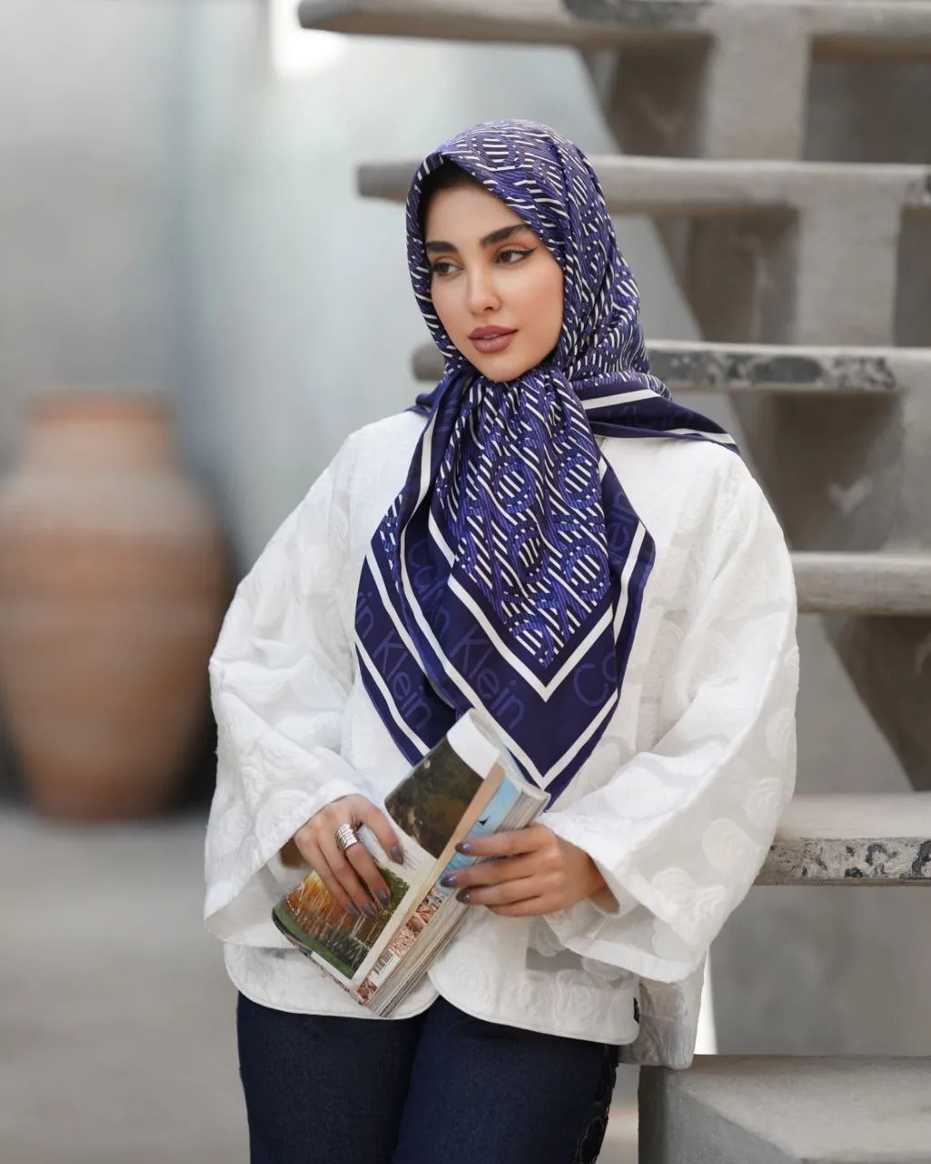 روسری ابریشم کجراه کلوین کلاین