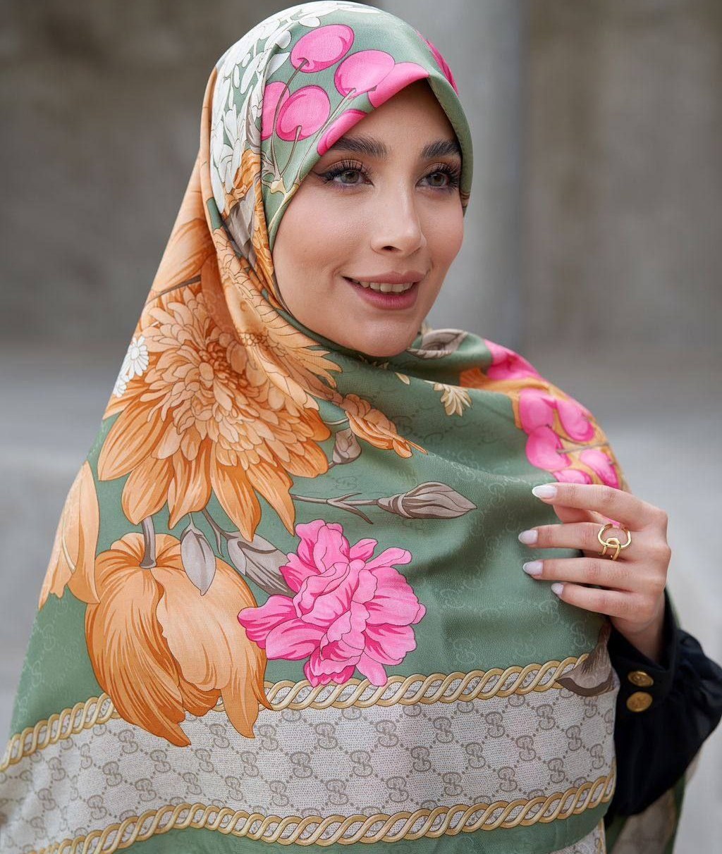روسری ابریشم گوچی (دور زنجیری)