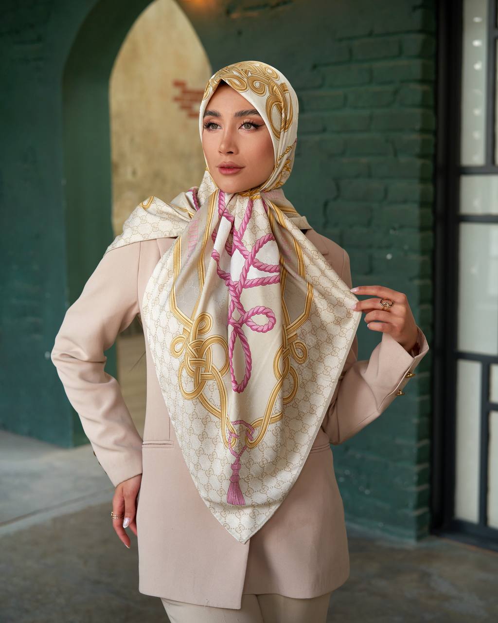 روسری ابریشم گوچی (طنابی)