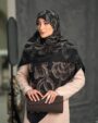 روسری ابریشم شانل گل کاملیا