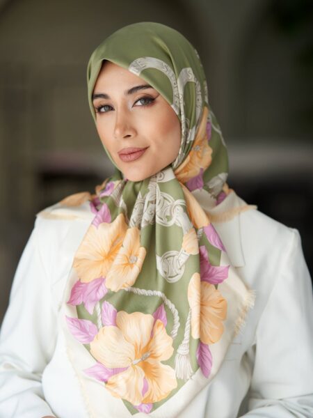روسری ابریشم توییل ریشه سوزنی سلین
