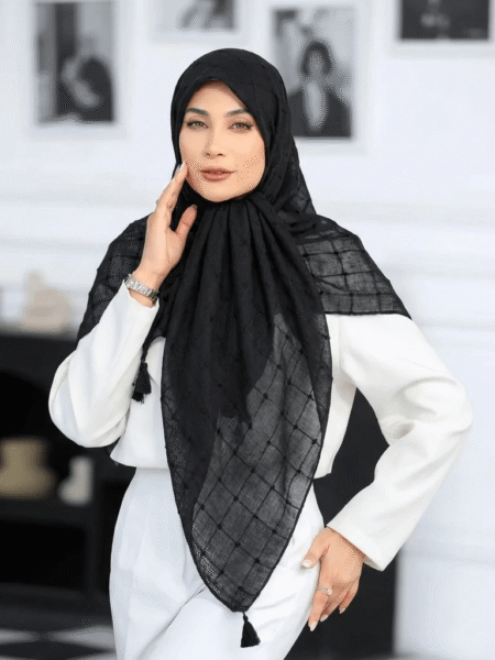 روسری دات گره‌ای