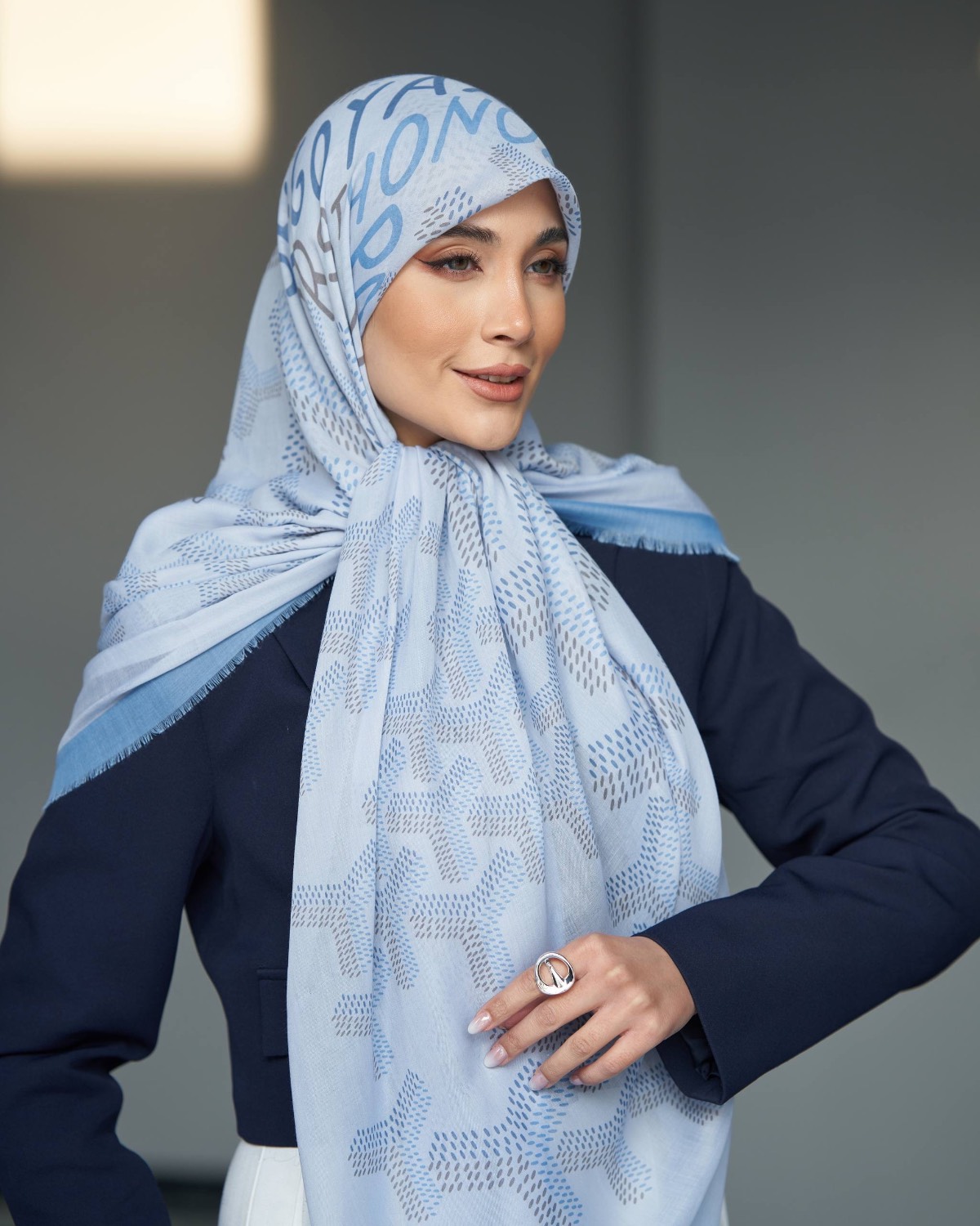 روسری طرح گویارد