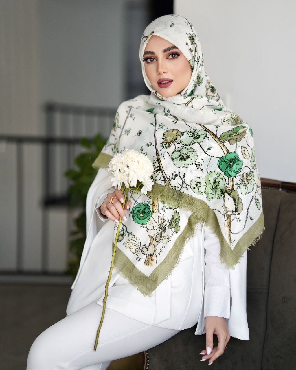 روسری نخی بنفشه