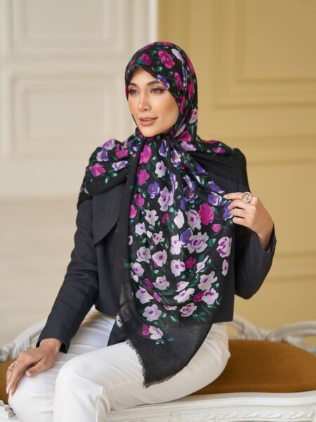 روسری نخی باغ گل دیور